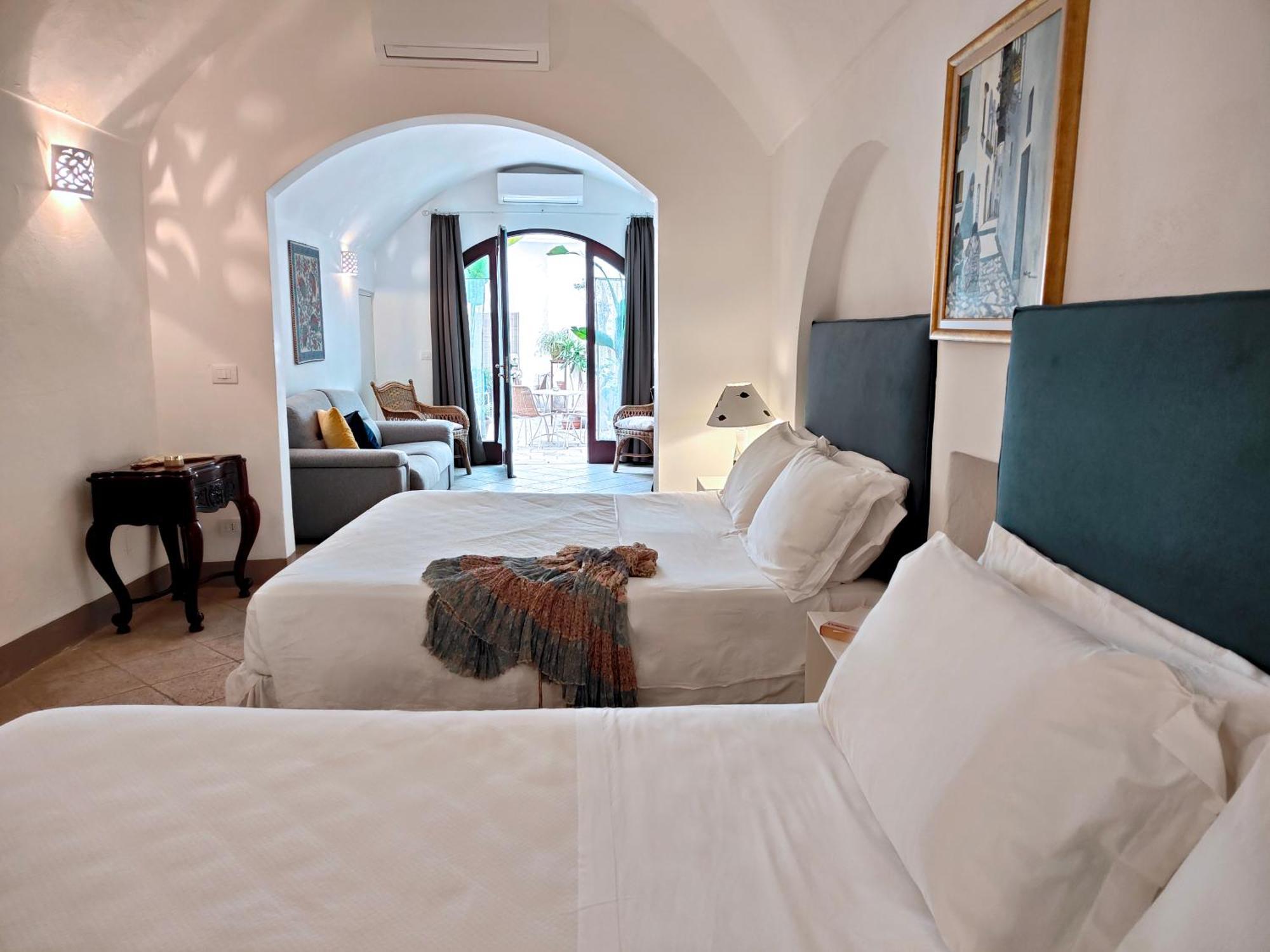 B&B Palazzo Del Capitolo - By I Bastioni San Domenico Gallipoli Eksteriør billede